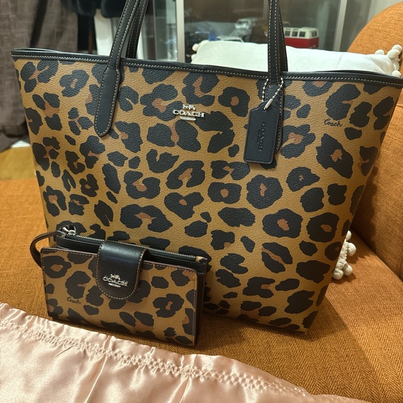 Coach Brown and Black Leopard Print Tote and Wallet - Picture 1 of 4